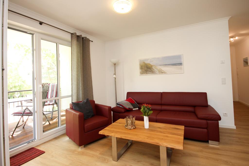 Haus Passat - Ferienwohnungen Ostseebad Nienhagen Dış mekan fotoğraf